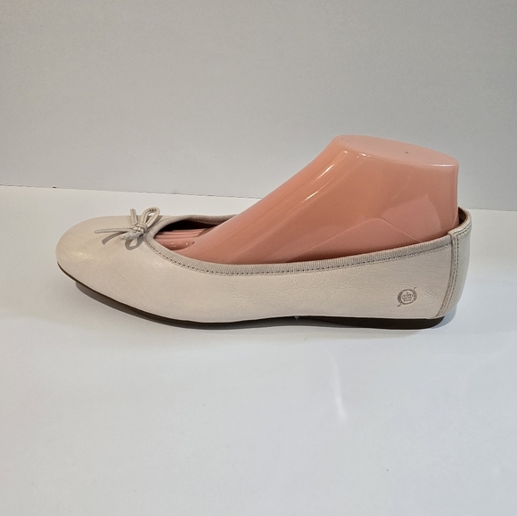 Born Cream Ballet Flats Shoes 9.5 - Picture 4 of 13